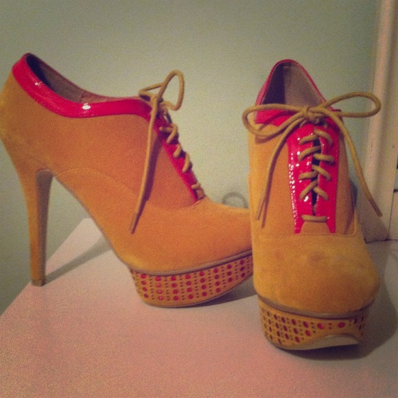 High Heel Plat Form shoes