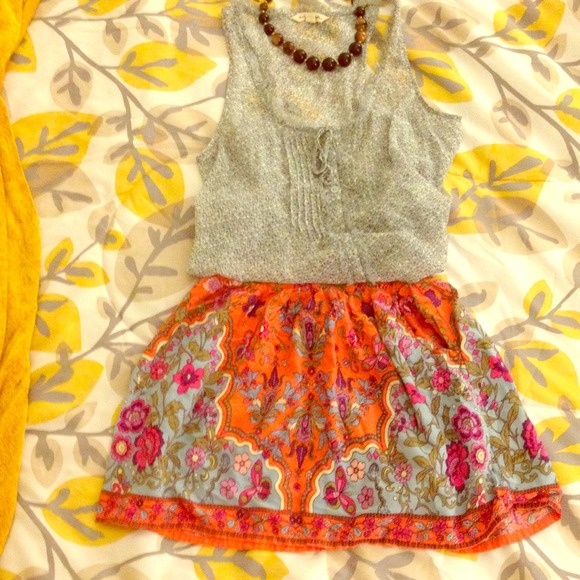 **Sold** Orange floral skirt