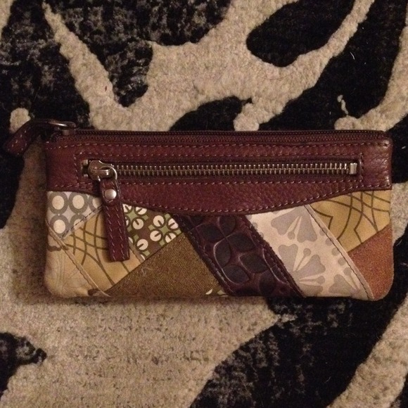 Fossil wallet like new