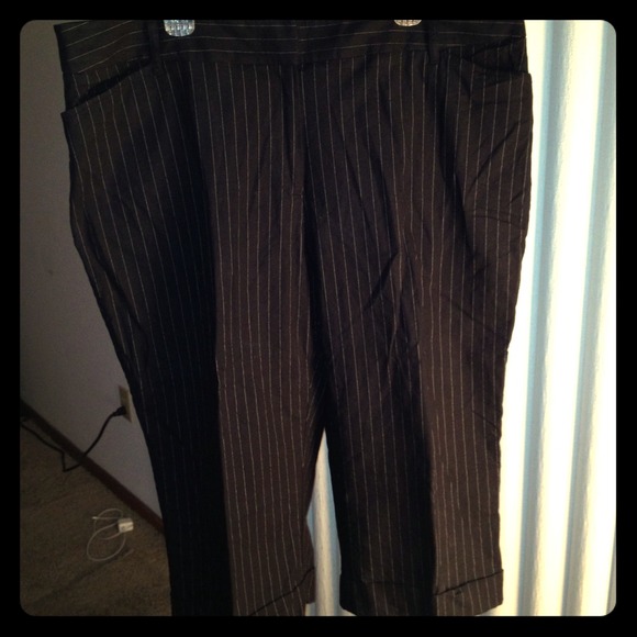 💥Price Reduced💥Cropped Dress Pants