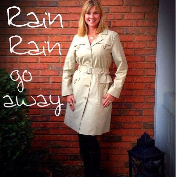 Fitted, belted,dressy Rain Trench coat.Khaki/stone
