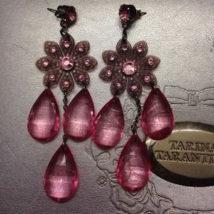 Tarina Tarantino earrings!