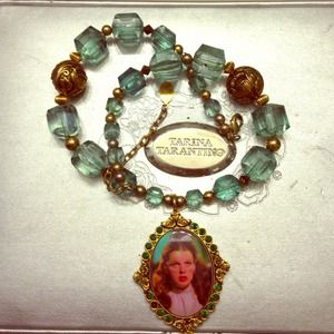 Tarina Tarantino Dorthy necklace!