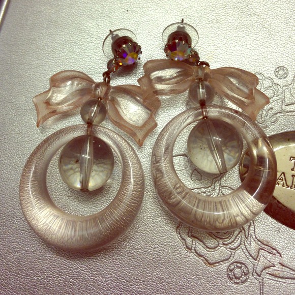 Tarina Tarantino bubble earrings!
