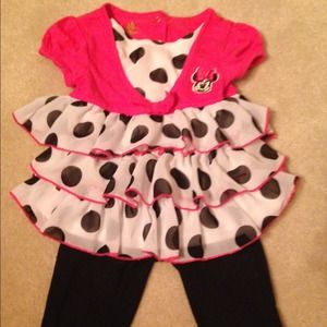 ⛔️ ️️️sold in a bundle⛔️Minnie Mouse outfit