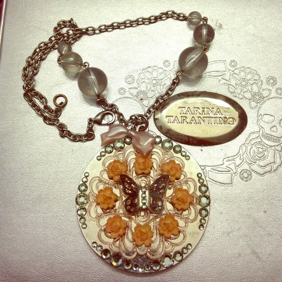 BUNDLED Tarina Tarantino Glenda butterfly necklace
