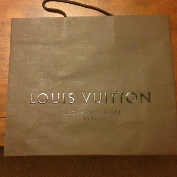 Authentic Louis Vuitton paper bag