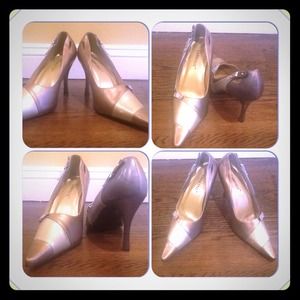 Shoes that combine Gold, Bronze & Silver in One!