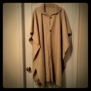 Cream wool long poncho