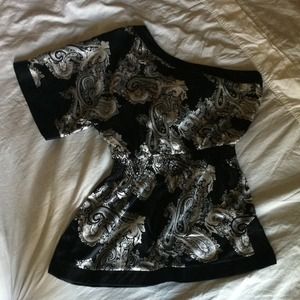 One-sleeved black & silver paisley blouse