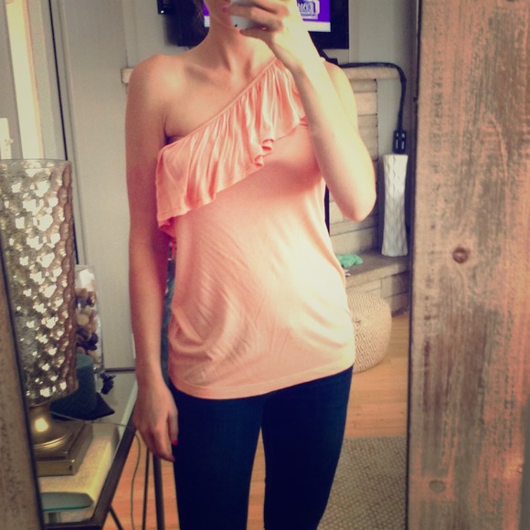 Cute and Easy One Shoulder Cotton Shirt