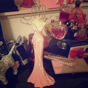Jewelry stand dress figure