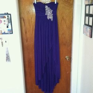 Gorgeous Purple Strapless Gown!