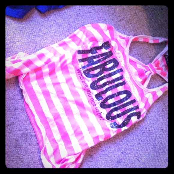 a cute summer shirt size small