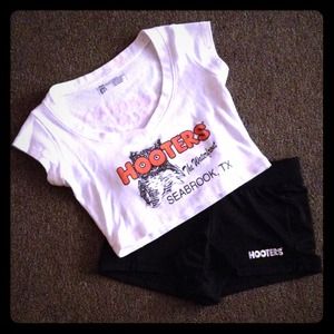 💟Authentic Hooters Girl Uniform Crop Top💟