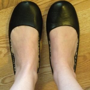 Black Ballet Flats