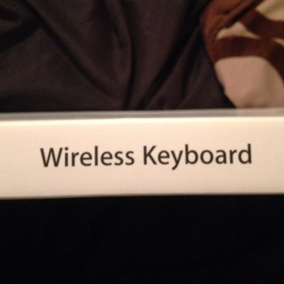 Apple Wireless keyboard