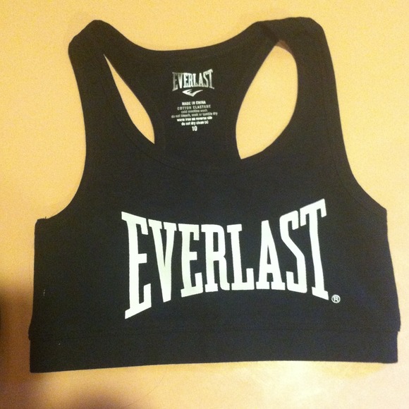Everlast Tops - TRADED: Black Everlast Sports Bra Size Small 10