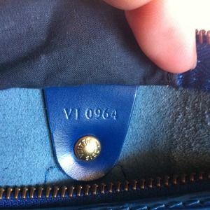 Extra Pics for LV speedy 30 Epi blue