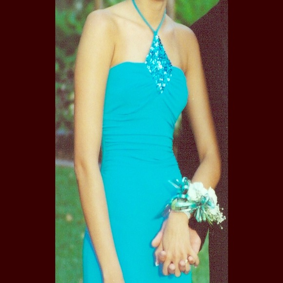 Long teal with bead neck piece