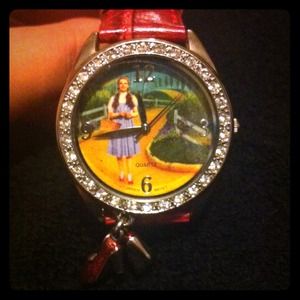 👠💫The Wizard of Oz vintage style watch