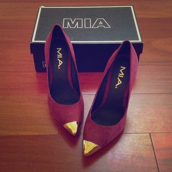 MIA pointy burgundy pumps**Sold*** via Instagram