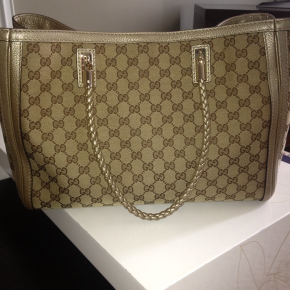 SOLD!!!!Authentic Gucci Bella tote!  BEAUTIFUL - Picture 3 of 4
