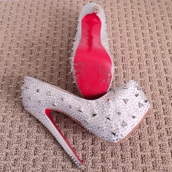 ❤️SOLD❤️🎉HP🎉💎Fashion Bling Pumps💎 - Picture 3 of 4