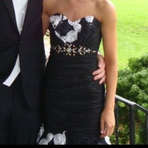 Formal/ prom dress