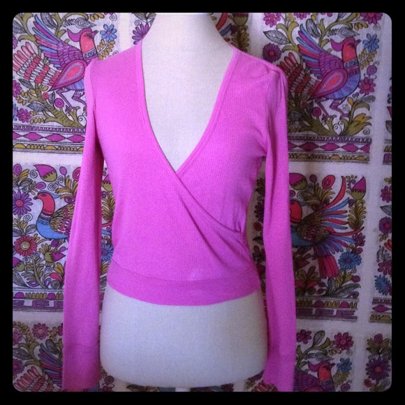 pink deep vneck crossover long sleeve top! - Picture 1 of 4