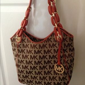 RESERVED!!! ***AUTHENTIC*** MK Lily Tote!