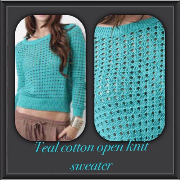 ⛔️SOLD⛔️👚Very cute teal sweater 🎀