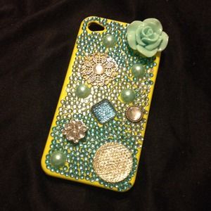 I phone 4 cases!!