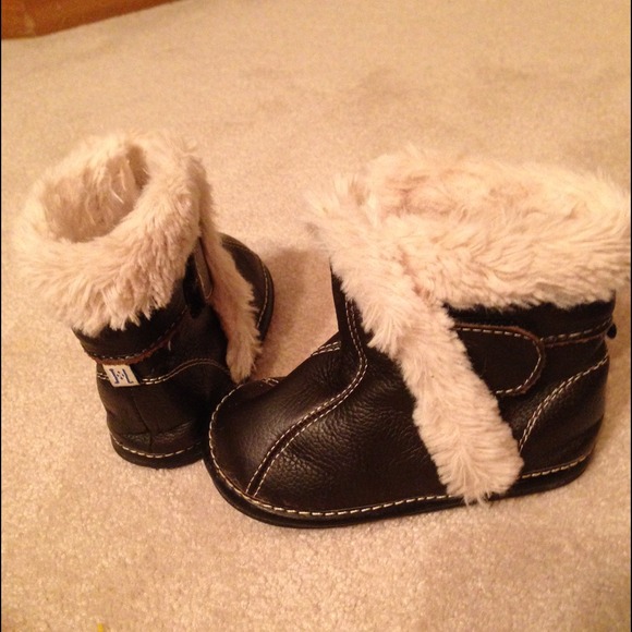 ⛔️SOLD⛔️ Baby boy boots