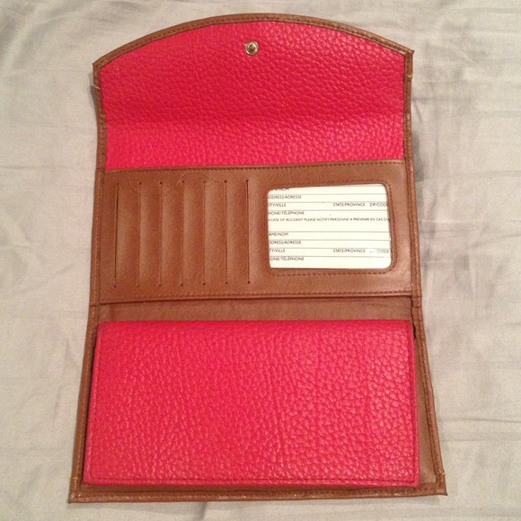 Sold - Picture 2 of 4