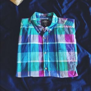 H&M plaid shirt.