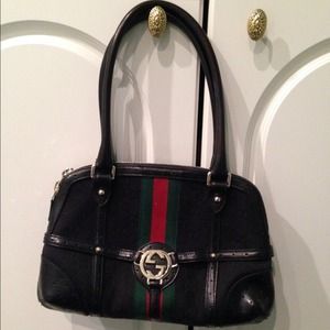 Gucci handbag with red and green stripe