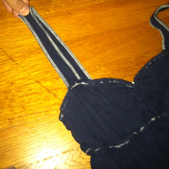 Abercrombie tank top (older style) - Picture 4 of 4