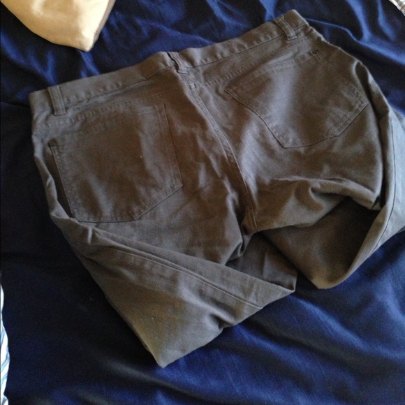 Grey H&M pants. - Picture 3 of 4