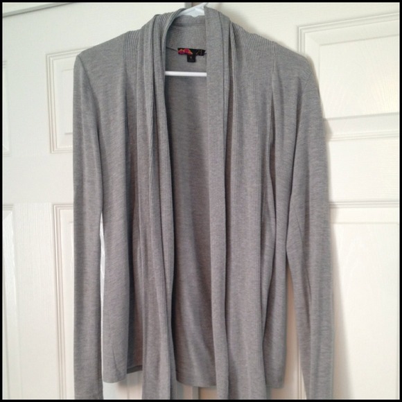 ❌SOLD IN BUNDLE  Forever 21 grey open cardigan
