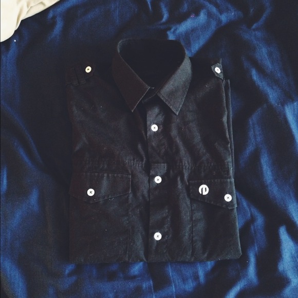 Black button down. - Picture 1 of 4