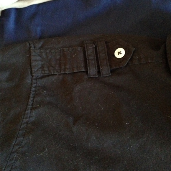 Black button down. - Picture 3 of 4