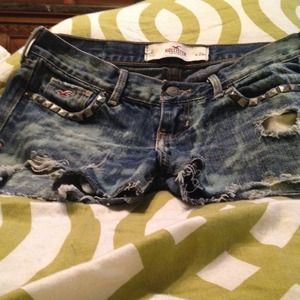 Hollister shorts!!!!