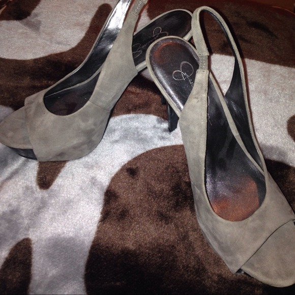 Jessica Simpson Pewter/grey Slingbacks
