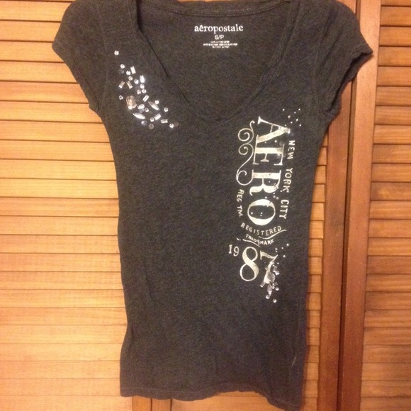 Aeropostale Size small tee With Gem embellishments