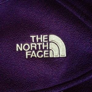 Women's North Face Purple Windwall Fleece Size M