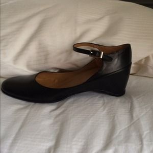 🎁Sold on Ebay🎁NIB Made in Spain ankle straps