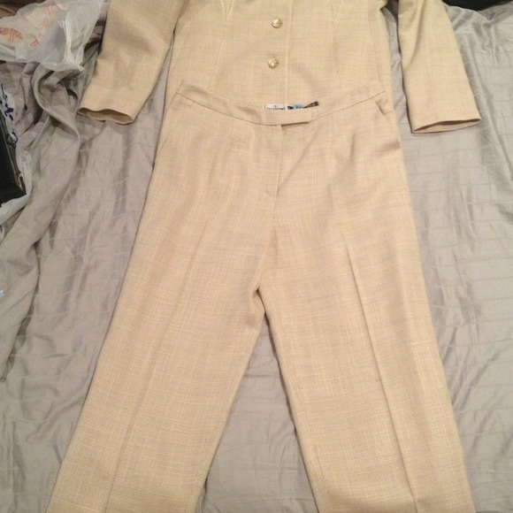 BUNDLED! - Picture 3 of 4