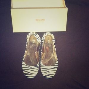 Zebra flats sz 8.5