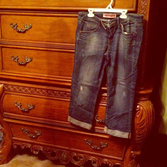 Gap capris
